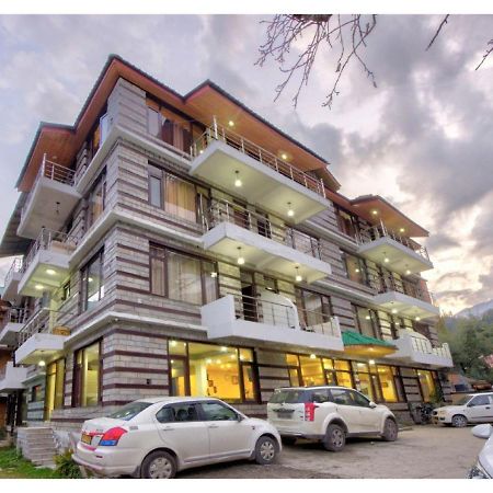 Hôtel Manali Extérieur photo